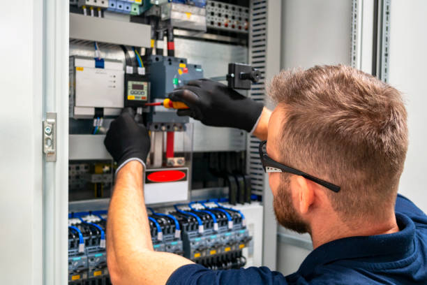 Best Local Electrician Companies  in West Union, IA